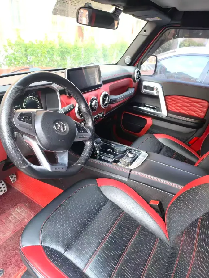 2018 Beijing BJ40 2.0T 218HP L4 6AT,autocango,china used car exporter,china ev exporter,chinese used car exporter,chinese used ev exporter