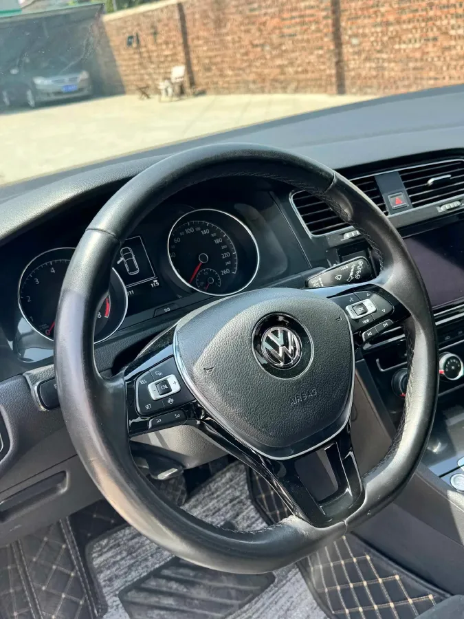 2019 Volkswagen Golf 1.4T 150HP L4 7DCT,autocango,china used car exporter,china ev exporter,chinese used car exporter,chinese used ev exporter