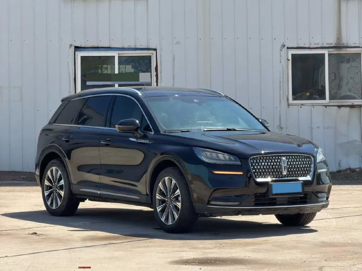 2021 Lincoln Corsair 2.0T 245HP L4 8AT,autocango,china used car exporter,china ev exporter,chinese used car exporter,chinese used ev exporter