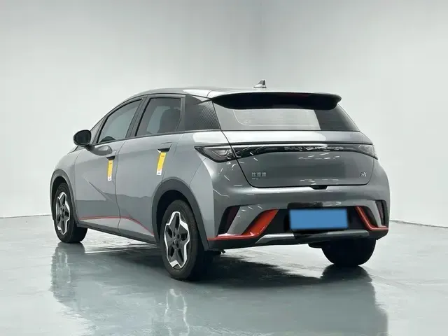 2021 Ford Escort 1.5L 122HP L3 6AT,autocango,china used car exporter,china ev exporter,chinese used car exporter,chinese used ev exporter