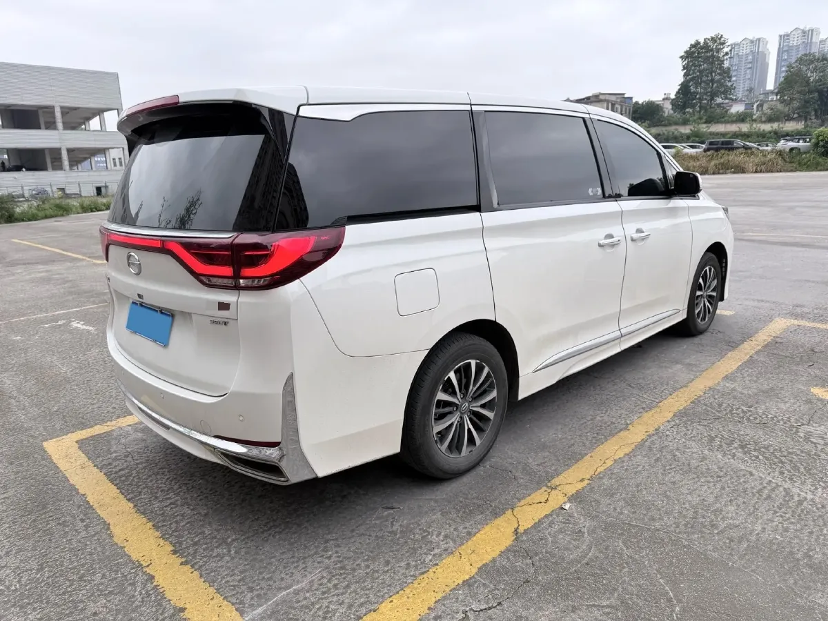 2021 GAC Trumpchi M8 2.0T 252HP L4 8AT,autocango,china used car exporter,china ev exporter,chinese used car exporter,chinese used ev exporter