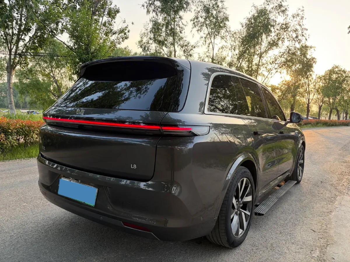 2023 Li L8 Range Extended 154HP REEV 40.9KWH,autocango,china used car exporter,china ev exporter,chinese used car exporter,chinese used ev exporter