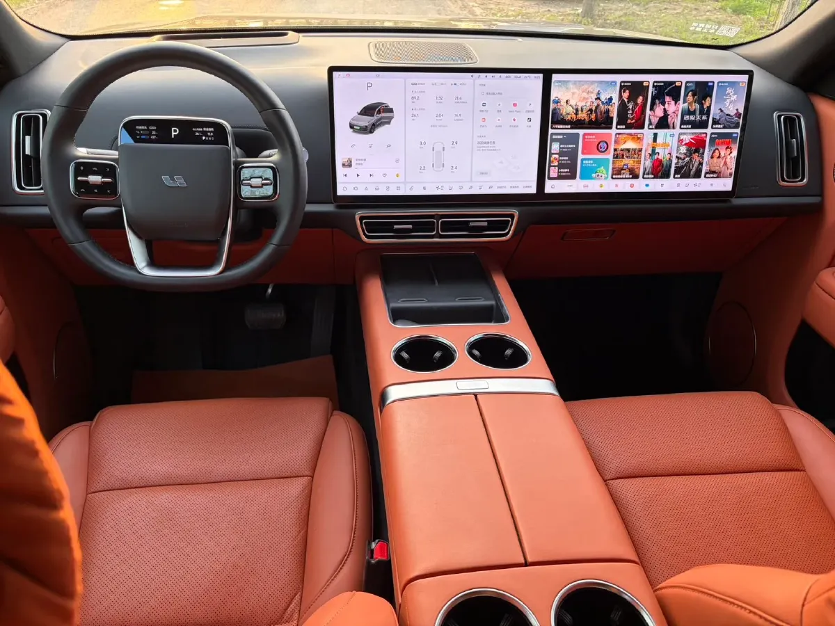 2023 Li L8 Range Extended 154HP REEV 40.9KWH,autocango,china used car exporter,china ev exporter,chinese used car exporter,chinese used ev exporter