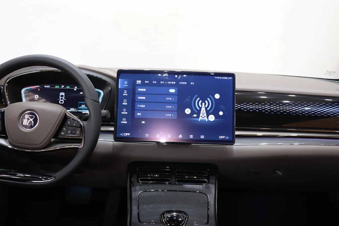 2020 BYD Han BEV 76.9KWH,autocango,china used car exporter,china ev exporter,chinese used car exporter,chinese used ev exporter