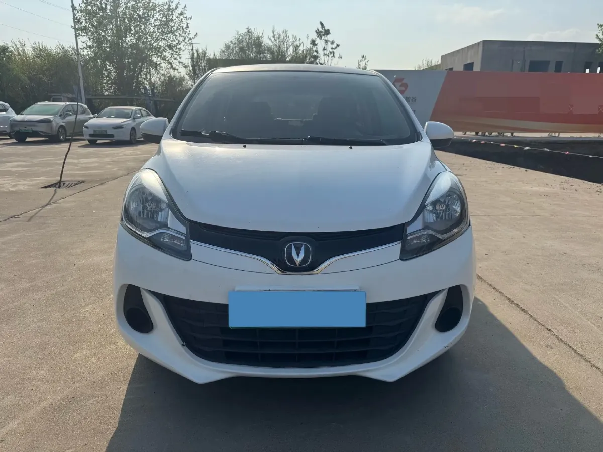 2021 ChangAn BenBen E-Star BEV 31.18KWH,autocango,china used car exporter,china ev exporter,chinese used car exporter,chinese used ev exporter