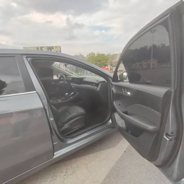 2024 Roewe i5 1.5L 129HP L4 CVT,autocango,china used car exporter,china ev exporter,chinese used car exporter,chinese used ev exporter