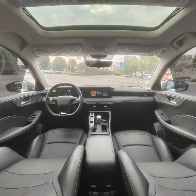 2024 Roewe i5 1.5L 129HP L4 CVT,autocango,china used car exporter,china ev exporter,chinese used car exporter,chinese used ev exporter