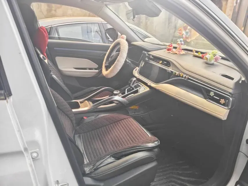 2022 Geely Azkarra 1.8T 184HP L4 7DCT,autocango,china used car exporter,china ev exporter,chinese used car exporter,chinese used ev exporter