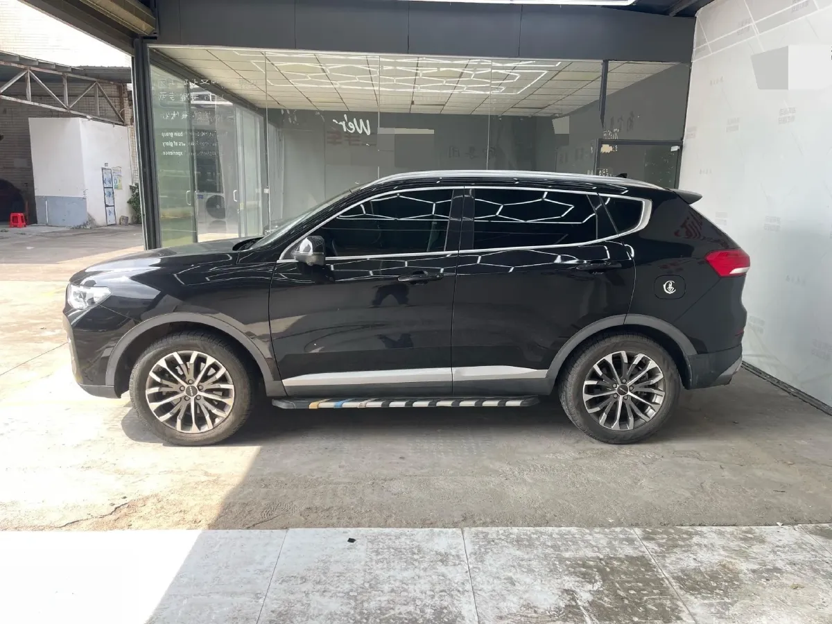 2020 Haval H6 1.5T 169HP L4 7DCT,autocango,china used car exporter,china ev exporter,chinese used car exporter,chinese used ev exporter