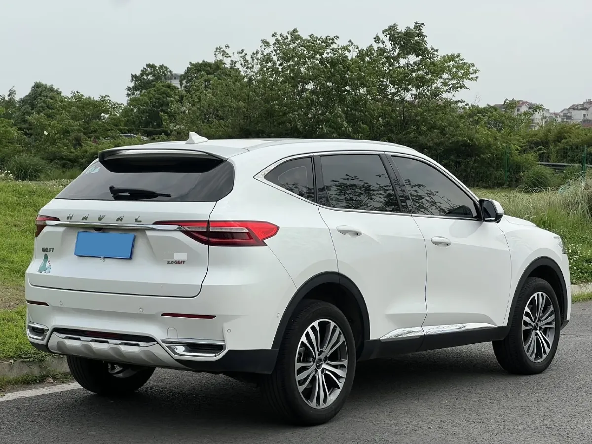 2020 Haval F7 2.0T 224HP L4 7DCT,autocango,china used car exporter,china ev exporter,chinese used car exporter,chinese used ev exporter