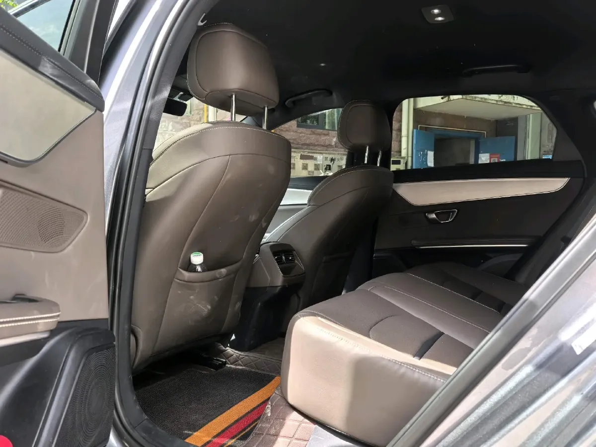 2025 BYD Han 1.5T 156HP L4 E-CVT PHEV,autocango,china used car exporter,china ev exporter,chinese used car exporter,chinese used ev exporter