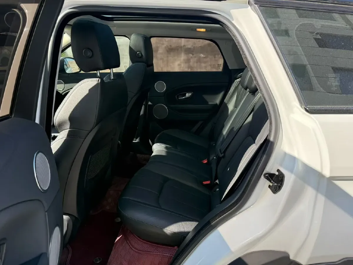 2018 Land Rover Range Rover Evoque 2.0T 241HP L4 9AT,autocango,china used car exporter,china ev exporter,chinese used car exporter,chinese used ev exporter