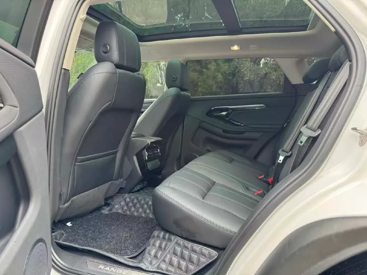 2022 Land Rover Range Rover Evoque 2.0T 249HP L4 9AT,autocango,china used car exporter,china ev exporter,chinese used car exporter,chinese used ev exporter