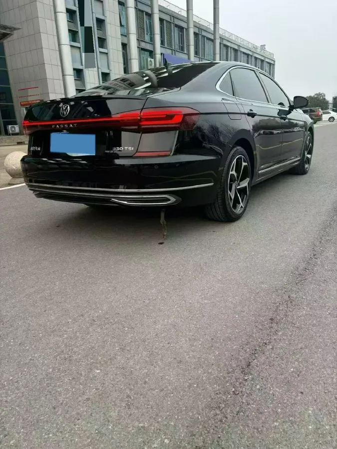 2024 Volkswagen Passat 2.0T 186HP L4 7DCT,autocango,china used car exporter,china ev exporter,chinese used car exporter,chinese used ev exporter