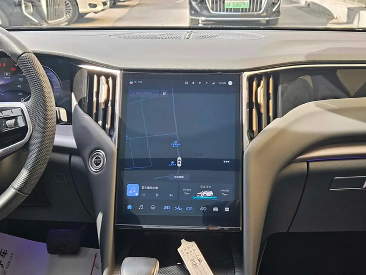 2024 HongQi HS7 2.0T 163HP L4 1DHT PHEV 20.1KWH,autocango,china used car exporter,china ev exporter,chinese used car exporter,chinese used ev exporter