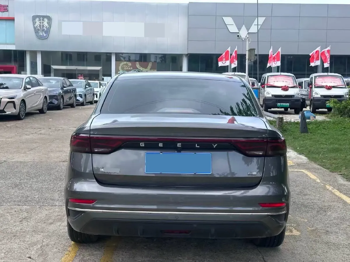 2022 Geely Emgrand 1.5L 114HP L4 CVT,autocango,china used car exporter,china ev exporter,chinese used car exporter,chinese used ev exporter