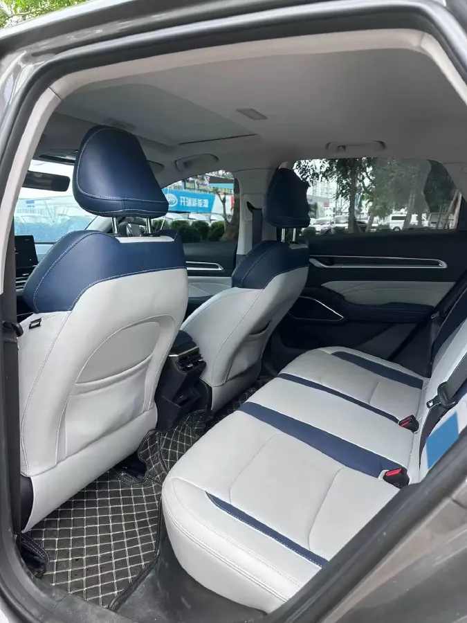 2022 Geely Emgrand 1.5L 114HP L4 CVT,autocango,china used car exporter,china ev exporter,chinese used car exporter,chinese used ev exporter