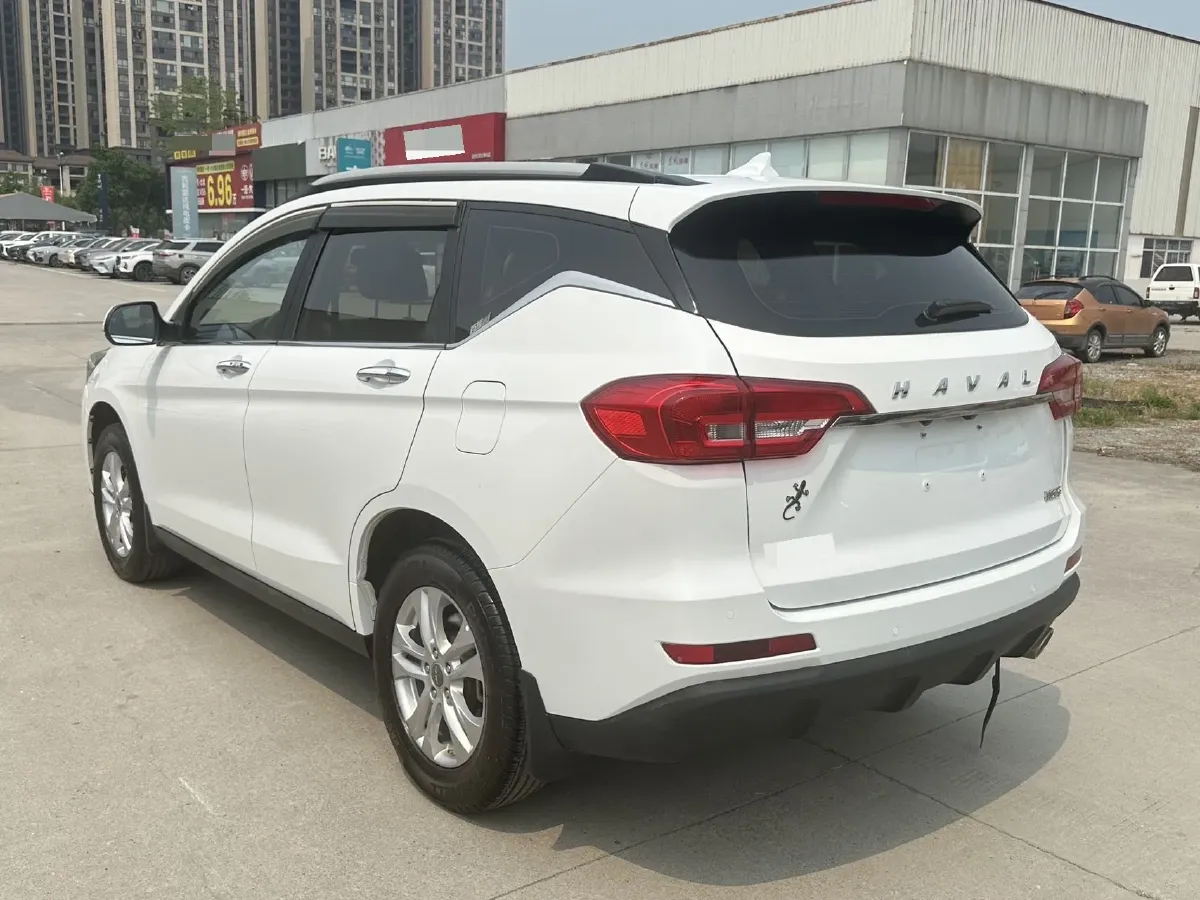 2018 Haval M6 1.5T 150HP L4 6MT,autocango,china used car exporter,china ev exporter,chinese used car exporter,chinese used ev exporter