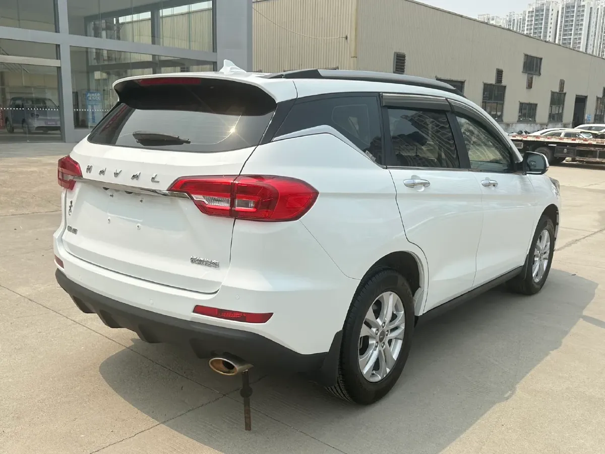 2018 Haval M6 1.5T 150HP L4 6MT,autocango,china used car exporter,china ev exporter,chinese used car exporter,chinese used ev exporter