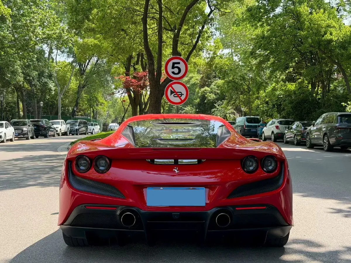 2019 Aston Martin DB11 5.2T 639HP V12 8AT,autocango,china used car exporter,china ev exporter,chinese used car exporter,chinese used ev exporter