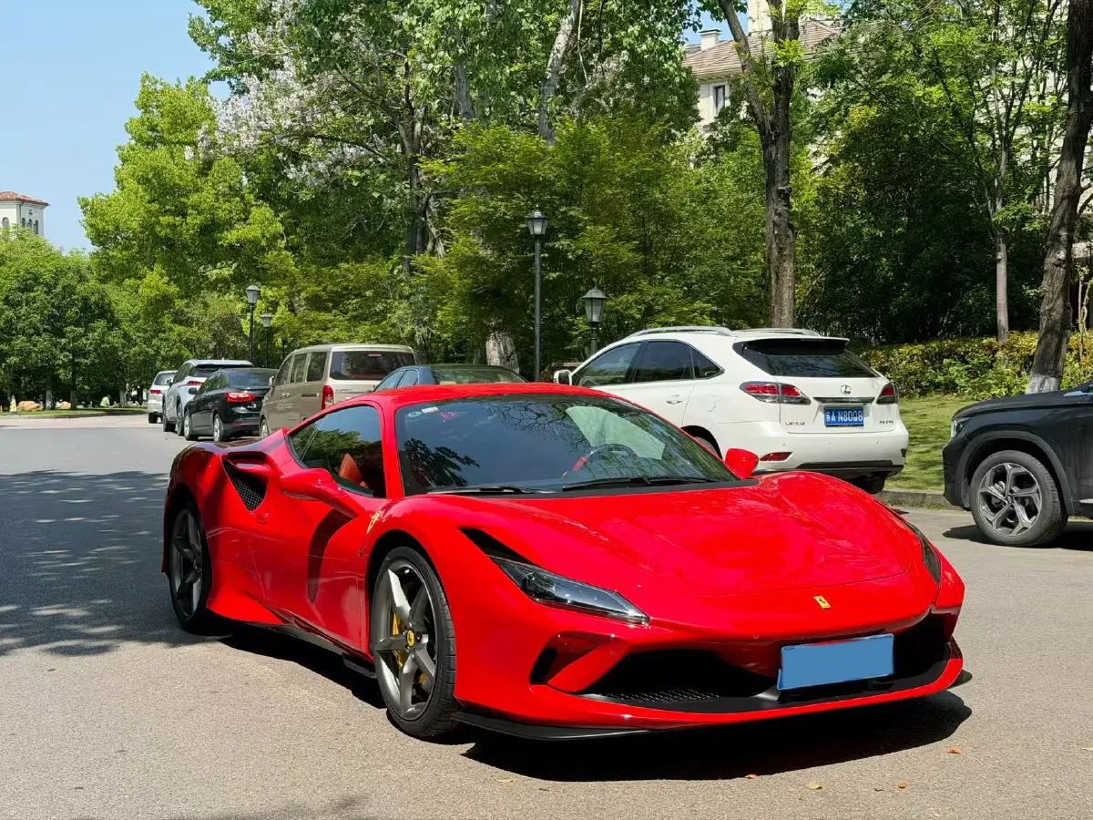 2019 Aston Martin DB11 5.2T 639HP V12 8AT,autocango,china used car exporter,china ev exporter,chinese used car exporter,chinese used ev exporter