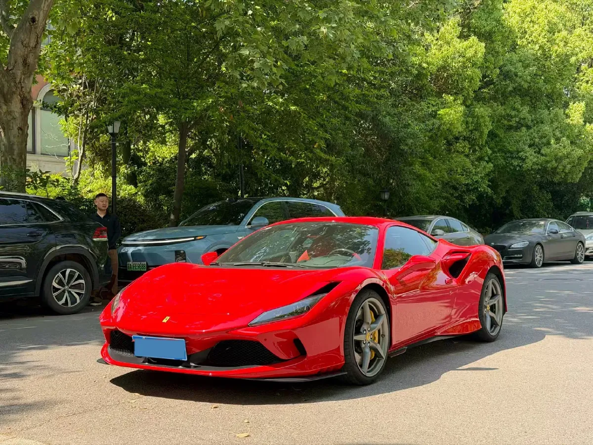 2019 Aston Martin DB11 5.2T 639HP V12 8AT,autocango,china used car exporter,china ev exporter,chinese used car exporter,chinese used ev exporter