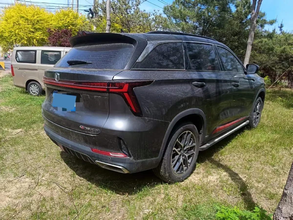 2022 ChangAn CS75 Plus 1.5T 178HP L4 6AT,autocango,china used car exporter,china ev exporter,chinese used car exporter,chinese used ev exporter