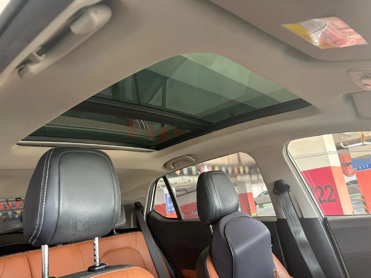 2018 KaiYi E3 1.6L 110HP L4 5MT,autocango,china used car exporter,china ev exporter,chinese used car exporter,chinese used ev exporter