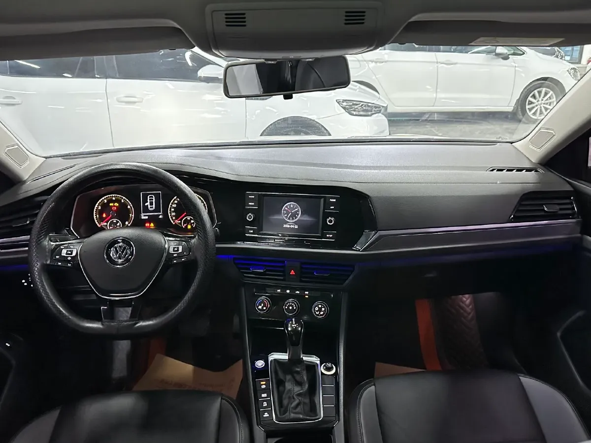 2020 Volkswagen Sagitar 1.2T 116HP L4 7DCT,autocango,china used car exporter,china ev exporter,chinese used car exporter,chinese used ev exporter