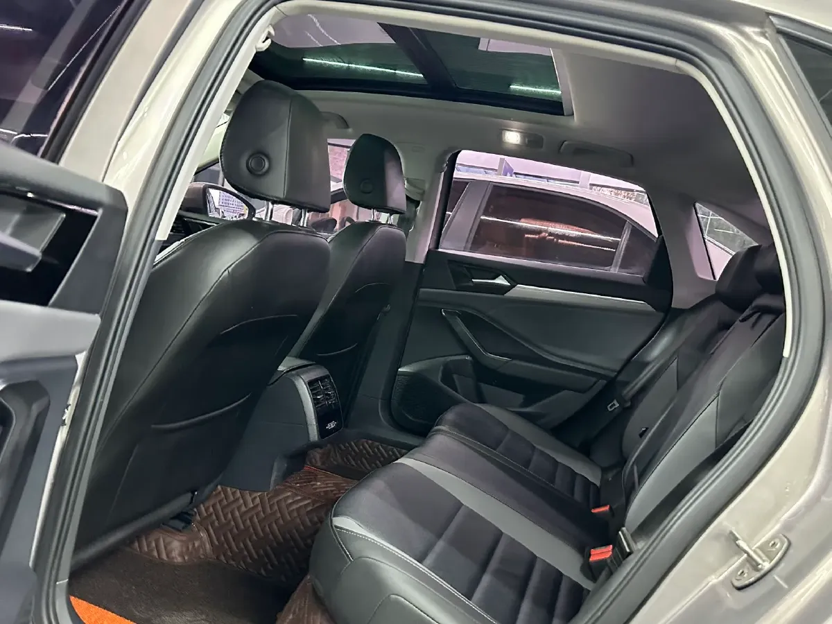 2020 Volkswagen Sagitar 1.2T 116HP L4 7DCT,autocango,china used car exporter,china ev exporter,chinese used car exporter,chinese used ev exporter