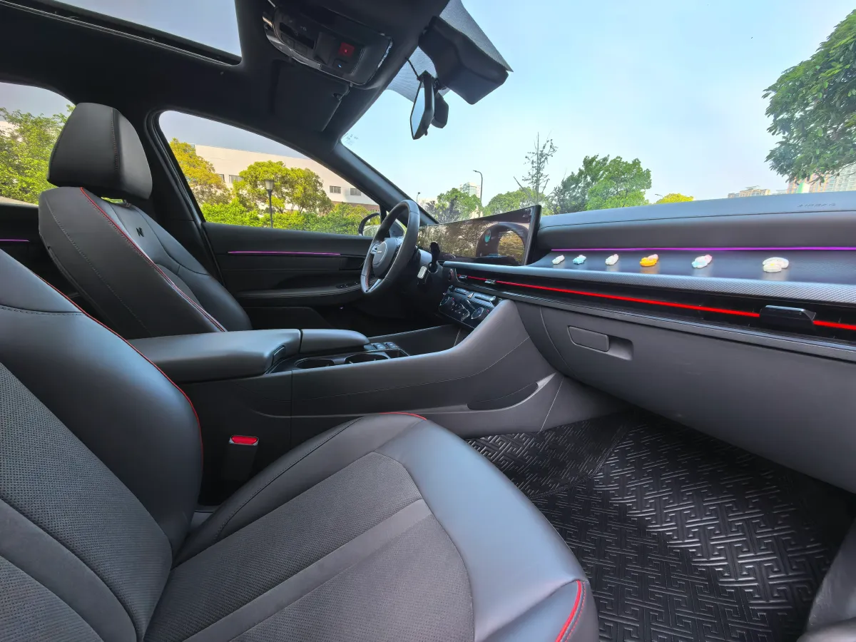 2024 Hyundai Sonata 2.0T 250HP L4 8AT,autocango,china used car exporter,china ev exporter,chinese used car exporter,chinese used ev exporter