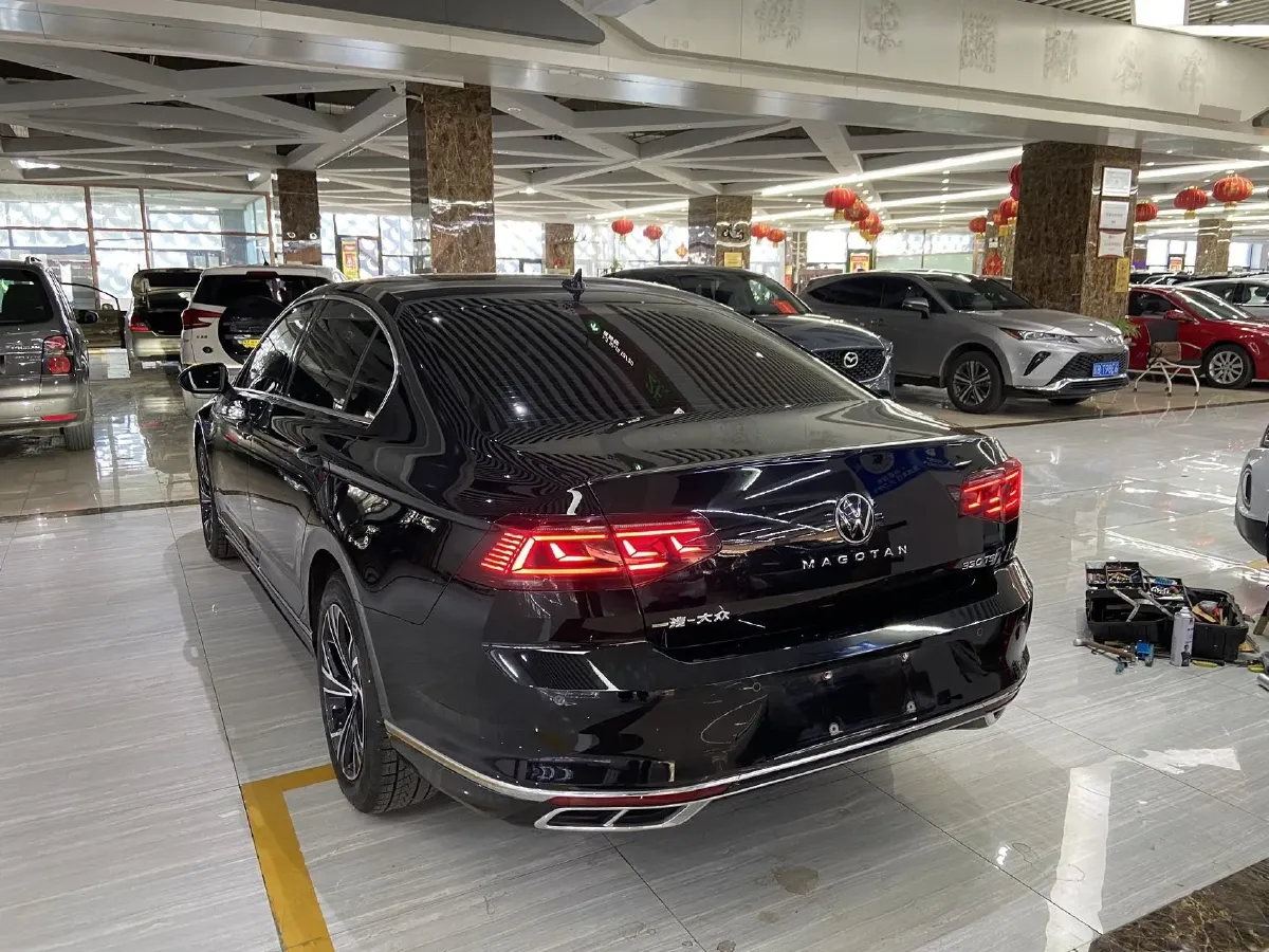 2023 Volkswagen Magotan 1.4T 150HP L4 7DCT,autocango,china used car exporter,china ev exporter,chinese used car exporter,chinese used ev exporter