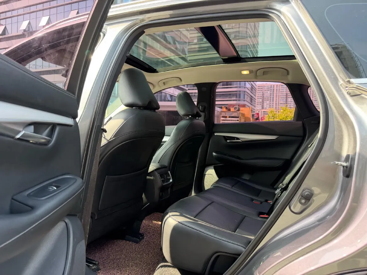 2020 Infiniti QX50 2.0T 272HP L4 CVT,autocango,china used car exporter,china ev exporter,chinese used car exporter,chinese used ev exporter