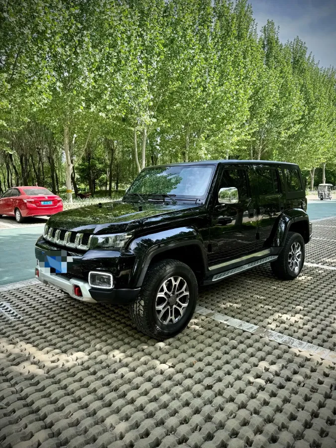 2023 Beijing BJ40 2.0T 224HP L4 8AT,autocango,china used car exporter,china ev exporter,chinese used car exporter,chinese used ev exporter