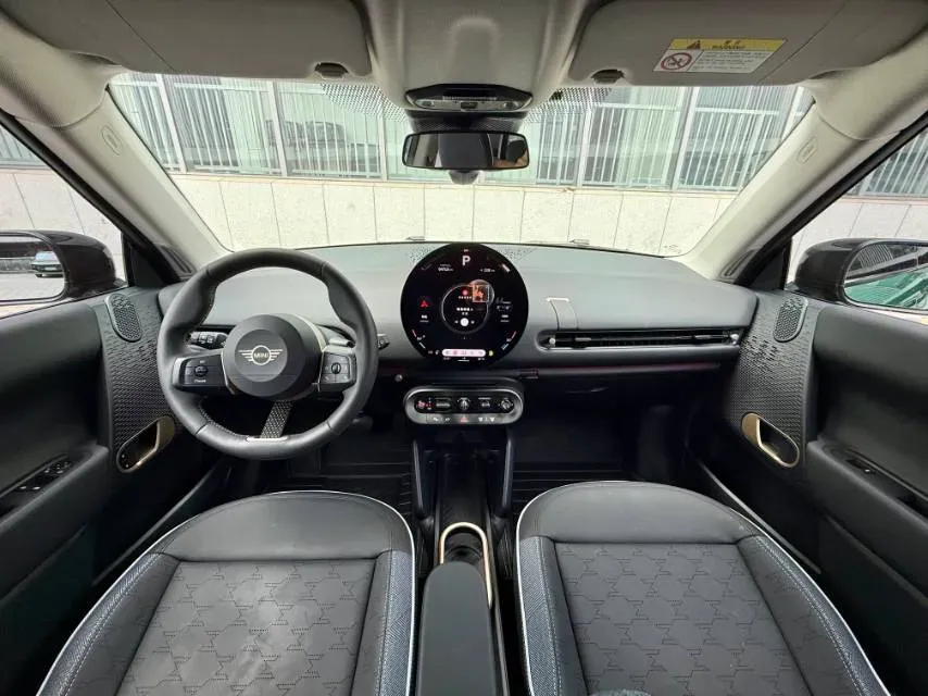 2025 MINI COOPER BEV 51.5KWH,autocango,china used car exporter,china ev exporter,chinese used car exporter,chinese used ev exporter