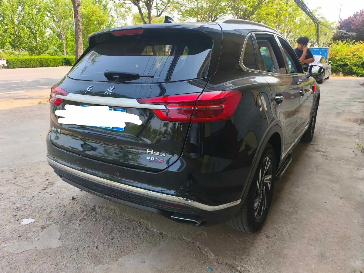2022 HongQi HS5 2.0T 224HP L4 6AT,autocango,china used car exporter,china ev exporter,chinese used car exporter,chinese used ev exporter