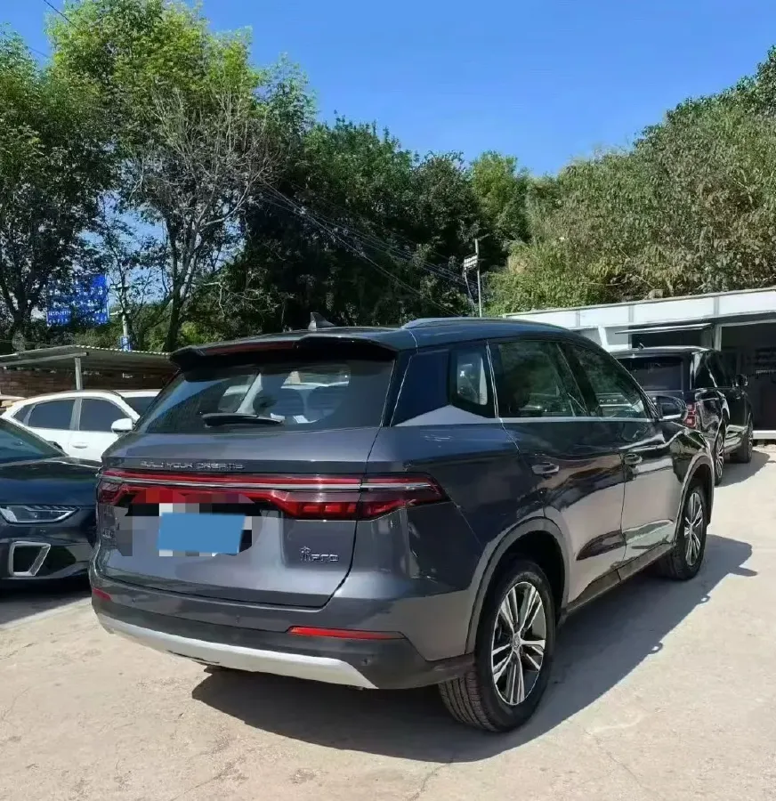 2024 BYD Song Pro 1.5L 110HP L4 E-CVT PHEV 18.3KWH,autocango,china used car exporter,china ev exporter,chinese used car exporter,chinese used ev exporter