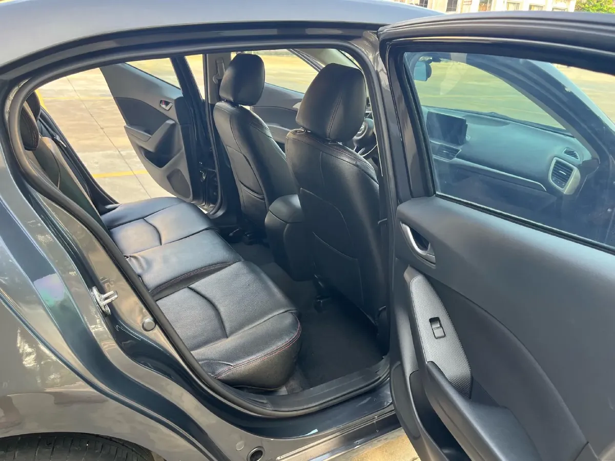 2019 Mazda 3 Axela 1.5L 117HP L4 6AT,autocango,china used car exporter,china ev exporter,chinese used car exporter,chinese used ev exporter