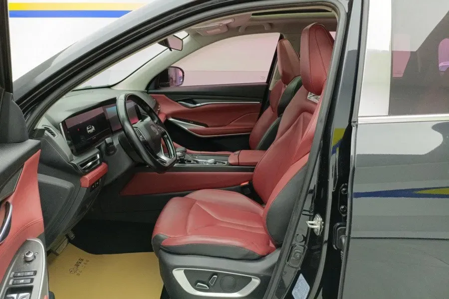 2021 ChangAn CS75 Plus 1.5T 178HP L4 6AT,autocango,china used car exporter,china ev exporter,chinese used car exporter,chinese used ev exporter