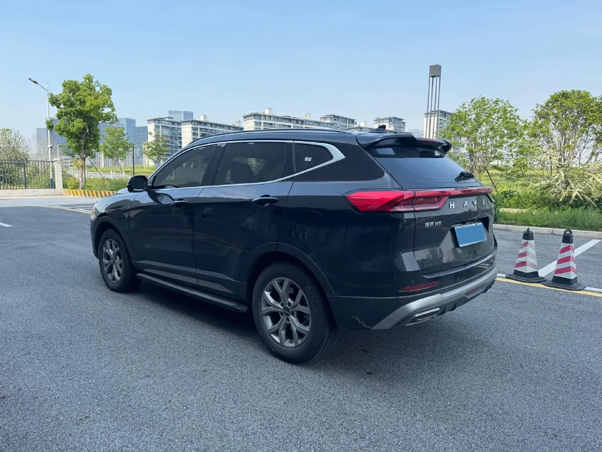 2021 Haval H6 1.5T 169HP L4 7DCT,autocango,china used car exporter,china ev exporter,chinese used car exporter,chinese used ev exporter