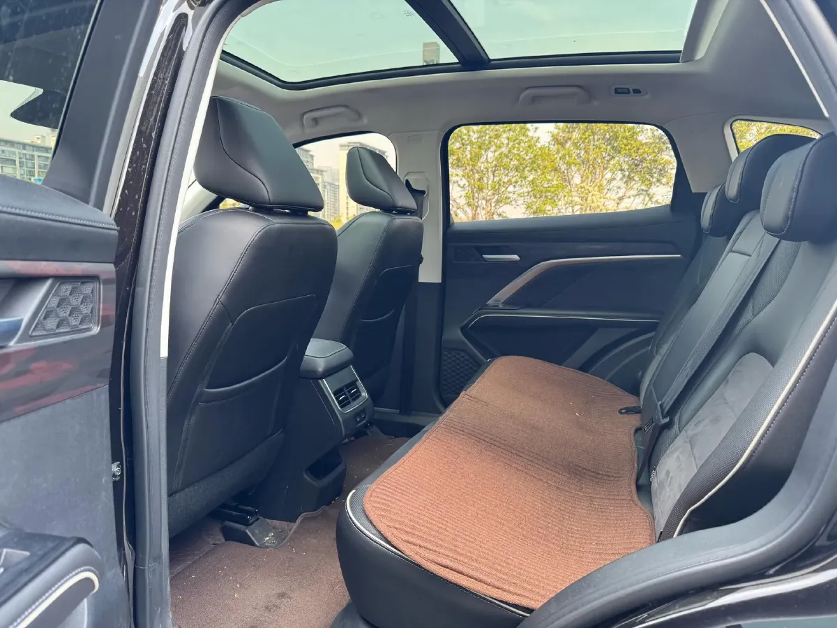 2021 Haval H6 1.5T 169HP L4 7DCT,autocango,china used car exporter,china ev exporter,chinese used car exporter,chinese used ev exporter