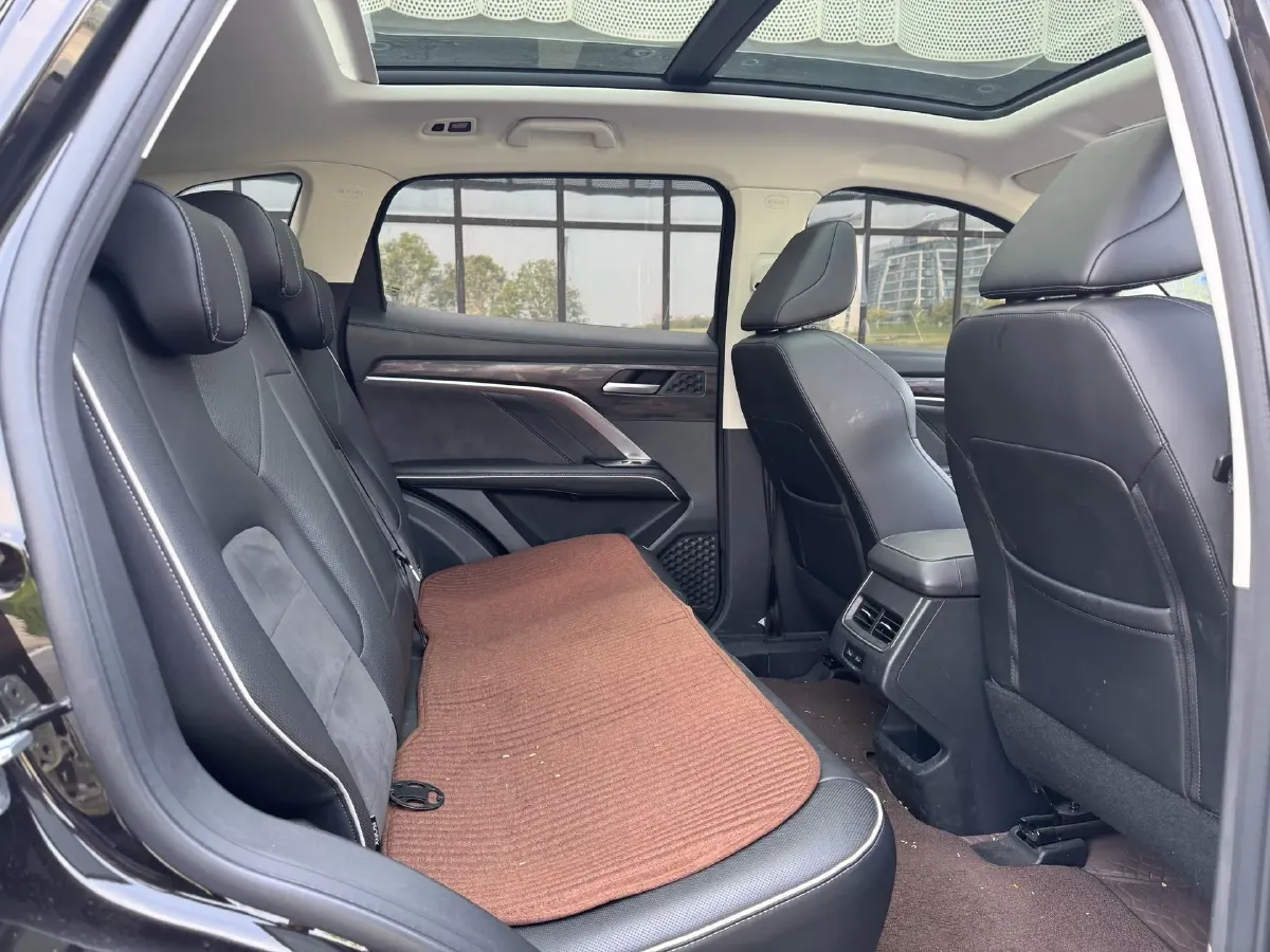 2021 Haval H6 1.5T 169HP L4 7DCT,autocango,china used car exporter,china ev exporter,chinese used car exporter,chinese used ev exporter