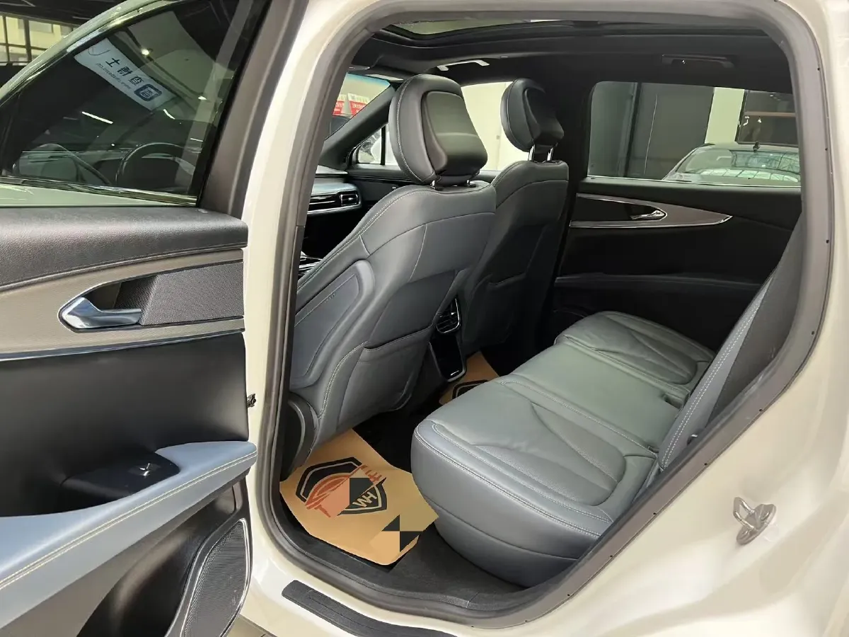 2022 Lincoln Corsair 2.0T 245HP L4 8AT,autocango,china used car exporter,china ev exporter,chinese used car exporter,chinese used ev exporter