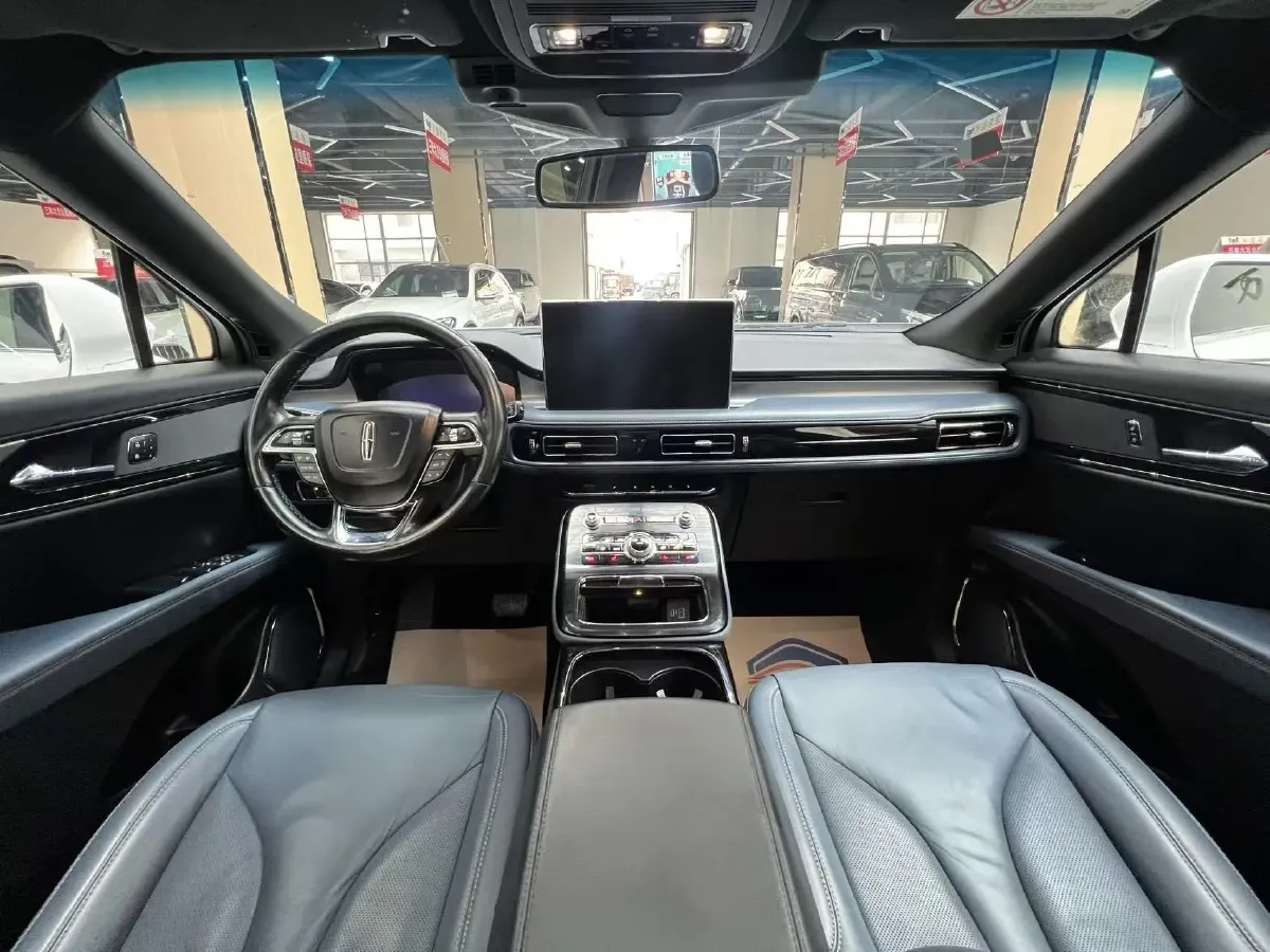 2022 Lincoln Corsair 2.0T 245HP L4 8AT,autocango,china used car exporter,china ev exporter,chinese used car exporter,chinese used ev exporter