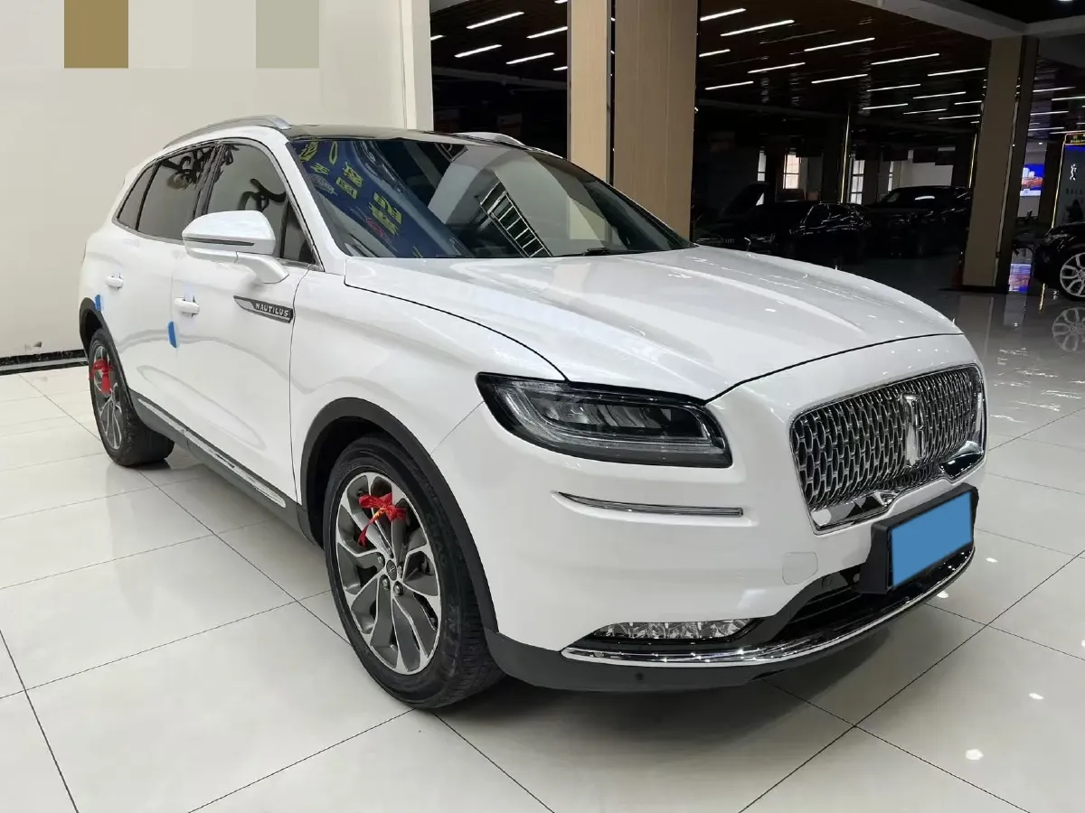 2022 Lincoln Corsair 2.0T 245HP L4 8AT,autocango,china used car exporter,china ev exporter,chinese used car exporter,chinese used ev exporter