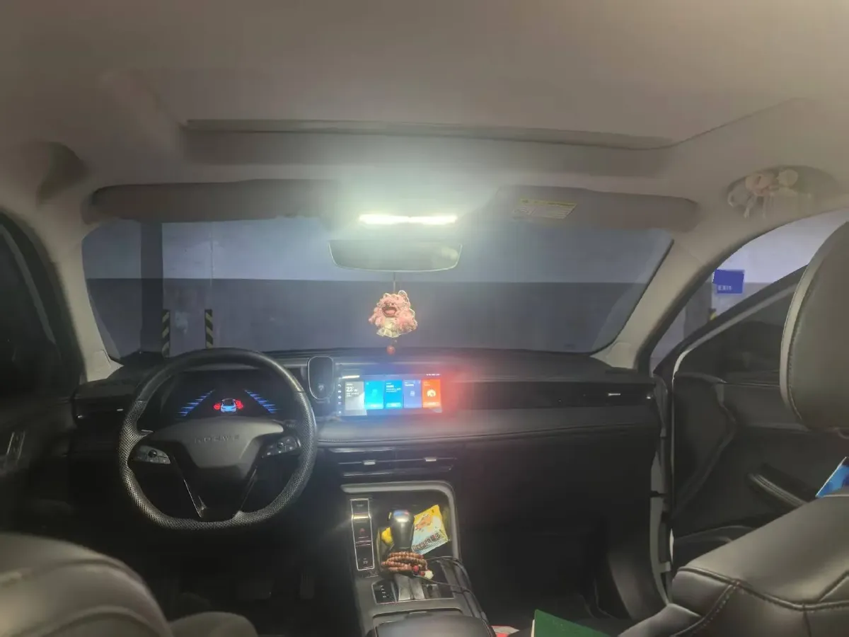 2023 Roewe i5 1.5L 129HP L4 CVT,autocango,china used car exporter,china ev exporter,chinese used car exporter,chinese used ev exporter