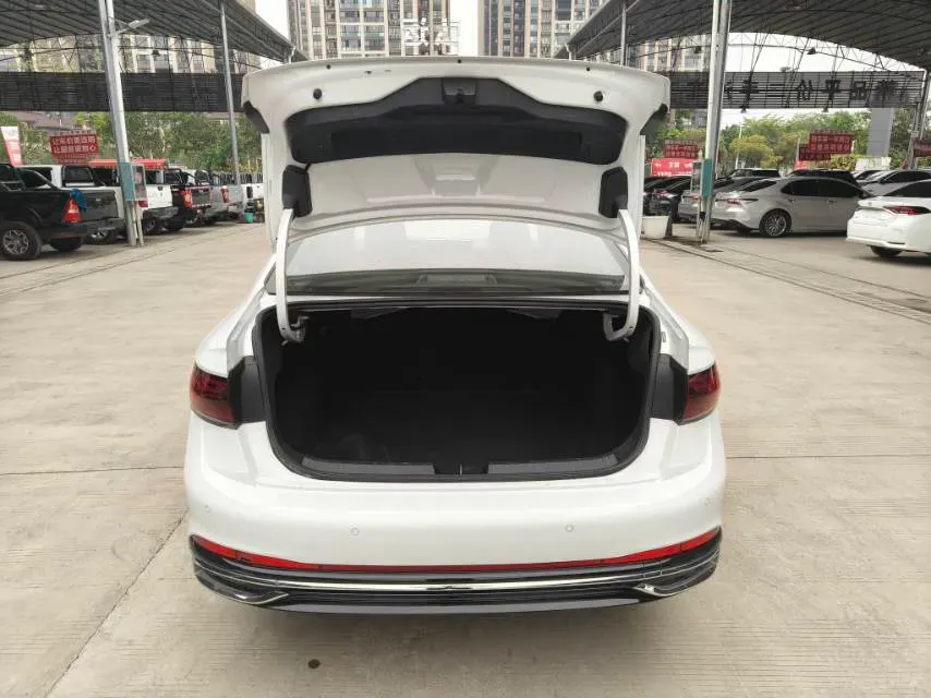2023 Volkswagen Sagitar 1.2T 116HP L4 7DCT,autocango,china used car exporter,china ev exporter,chinese used car exporter,chinese used ev exporter
