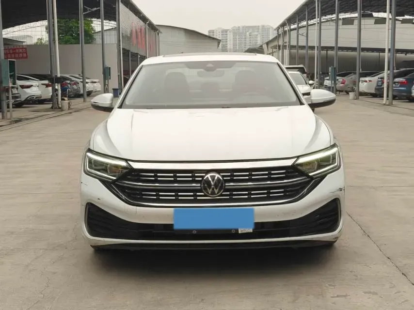 2023 Volkswagen Sagitar 1.2T 116HP L4 7DCT,autocango,china used car exporter,china ev exporter,chinese used car exporter,chinese used ev exporter