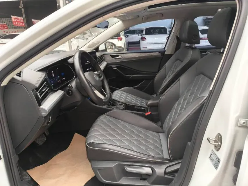 2023 Volkswagen Sagitar 1.2T 116HP L4 7DCT,autocango,china used car exporter,china ev exporter,chinese used car exporter,chinese used ev exporter