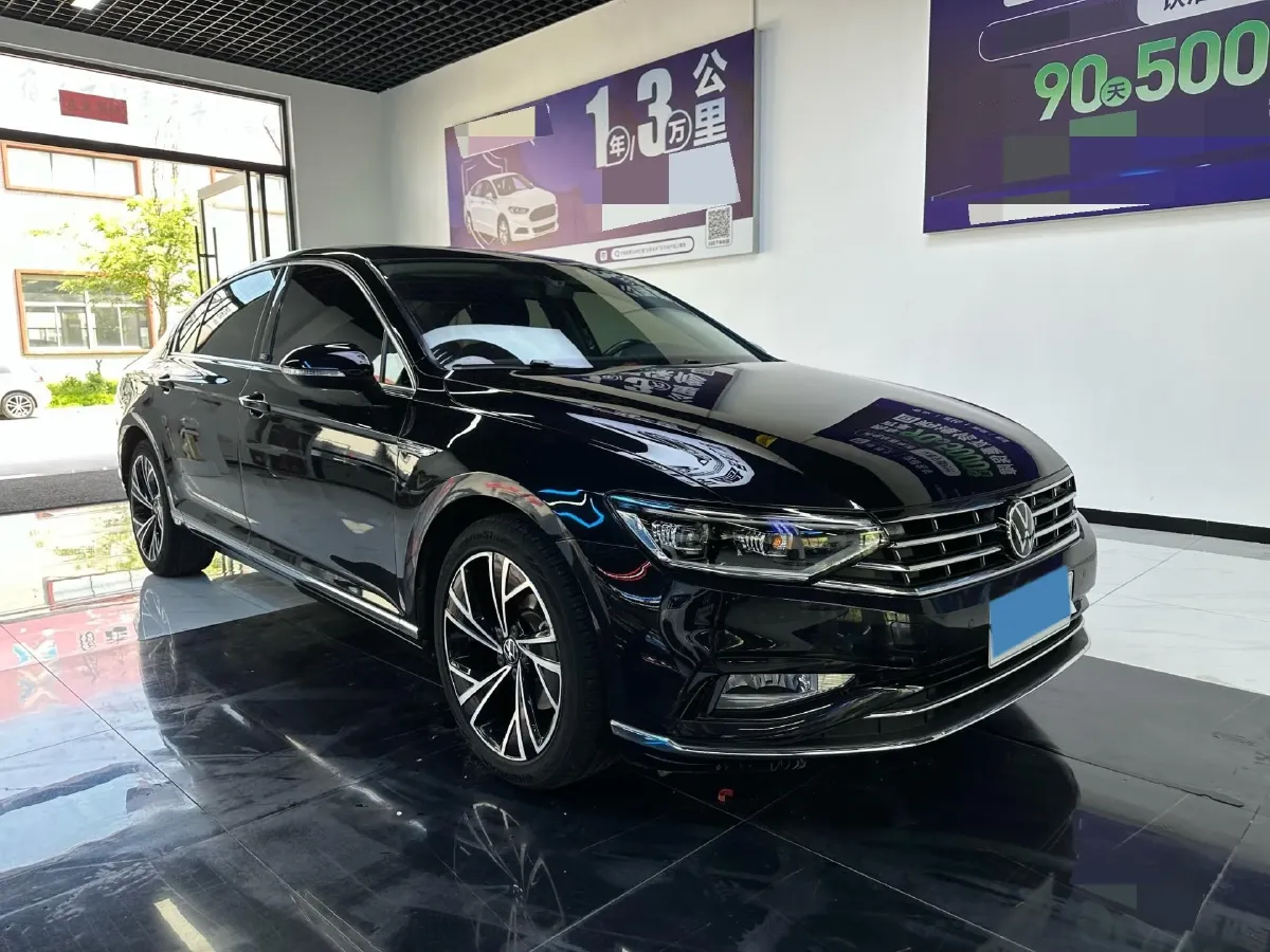 2021 Volkswagen Magotan 2.0T 186HP L4 7DCT,autocango,china used car exporter,china ev exporter,chinese used car exporter,chinese used ev exporter
